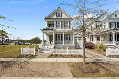 365 E Harborside Road Oriental NC 28571