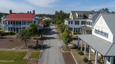 365 E Harborside Road Oriental NC 28571