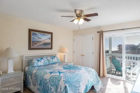 9201 Coast Guard Road Emerald Isle NC 28594