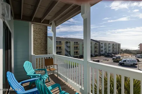 9201 Coast Guard Road Emerald Isle NC 28594