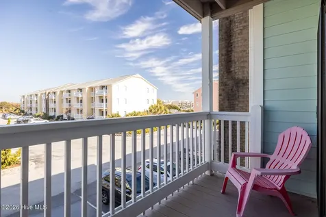 9201 Coast Guard Road Emerald Isle NC 28594