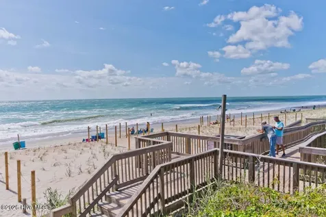 9201 Coast Guard Road Emerald Isle NC 28594