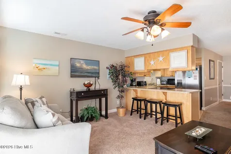 9201 Coast Guard Road Emerald Isle NC 28594