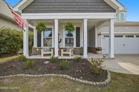 61 Chickadee Way Hampstead NC 28443