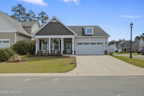 61 Chickadee Way Hampstead NC 28443
