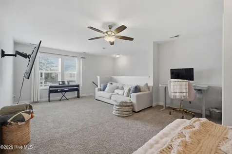 61 Chickadee Way Hampstead NC 28443