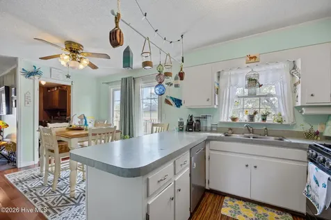 458 Bayview Drive Harkers Island NC 28531