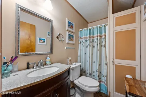 458 Bayview Drive Harkers Island NC 28531