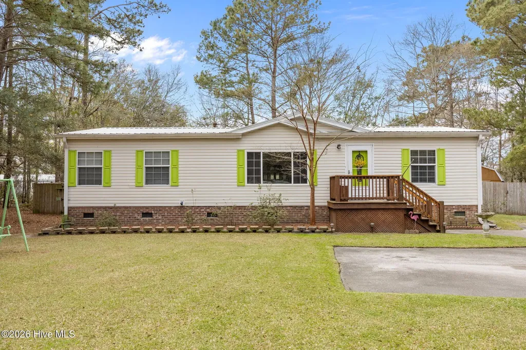 121 Bogue Forest Court Newport NC 28570