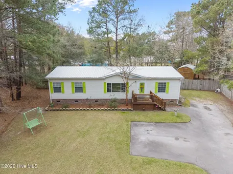 121 Bogue Forest Court Newport NC 28570