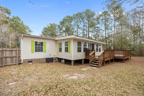 121 Bogue Forest Court Newport NC 28570