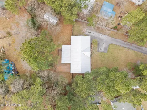 121 Bogue Forest Court Newport NC 28570
