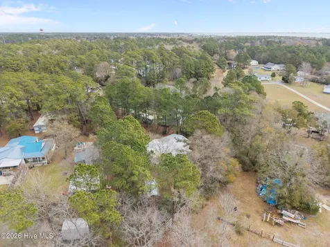 121 Bogue Forest Court Newport NC 28570
