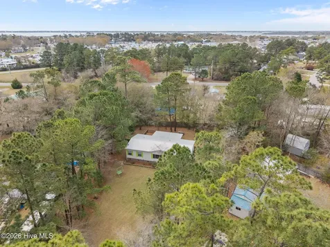 121 Bogue Forest Court Newport NC 28570