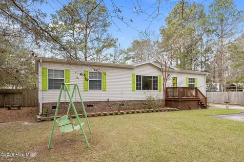 121 Bogue Forest Court Newport NC 28570