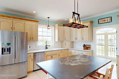 306 Marina Way North Topsail Beach NC 28460