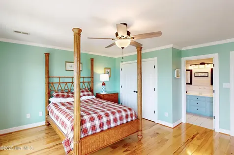306 Marina Way North Topsail Beach NC 28460