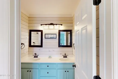 306 Marina Way North Topsail Beach NC 28460