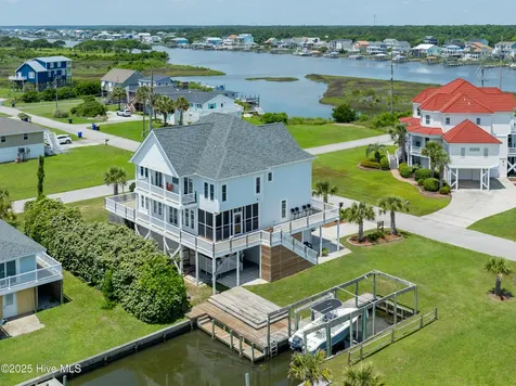 306 Marina Way North Topsail Beach NC 28460