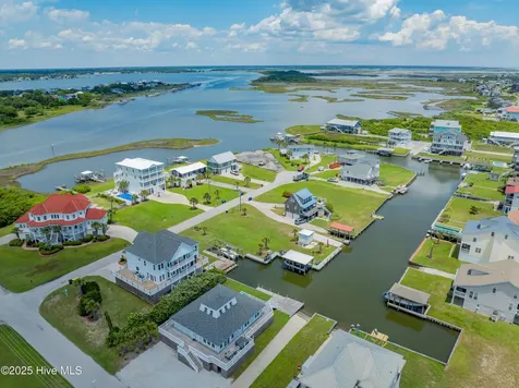 306 Marina Way North Topsail Beach NC 28460