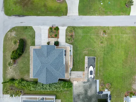 306 Marina Way North Topsail Beach NC 28460