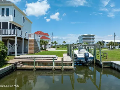 306 Marina Way North Topsail Beach NC 28460