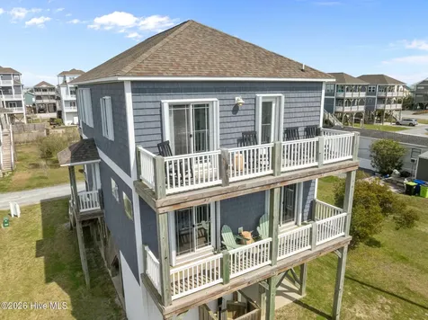 1517 Wahoo Street North Topsail Beach NC 28460