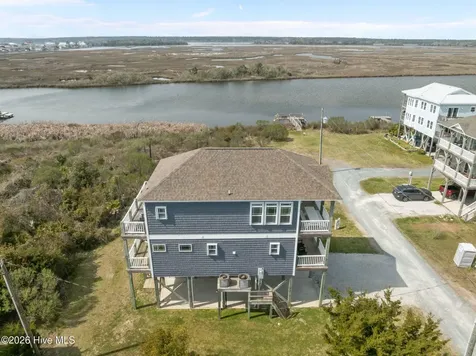 1517 Wahoo Street North Topsail Beach NC 28460
