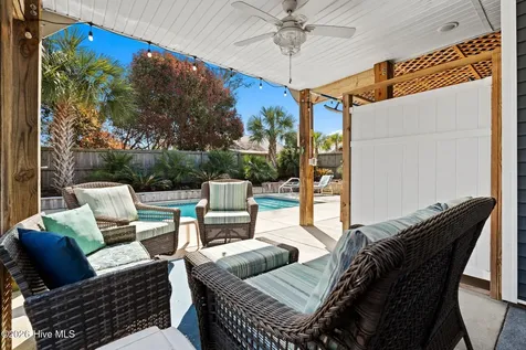 314 NE 61st Street Oak Island NC 28465