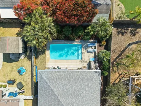 314 NE 61st Street Oak Island NC 28465