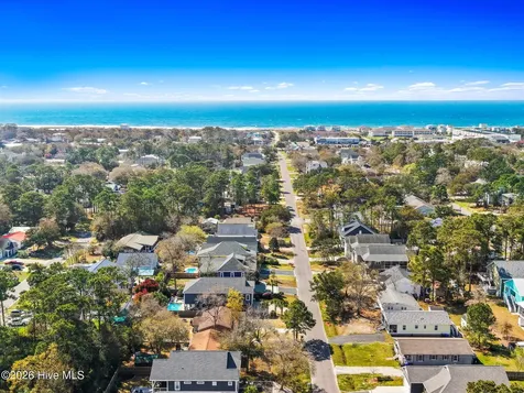 314 NE 61st Street Oak Island NC 28465