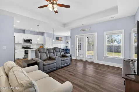 473 Arden Drive Hampstead NC 28443
