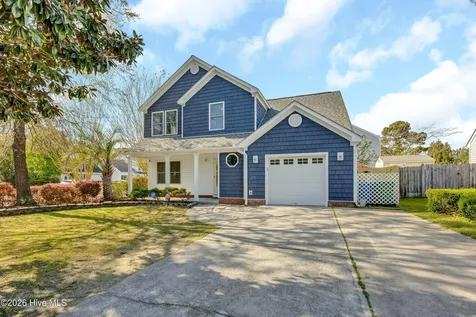 2106 Troon Court Wilmington NC 28403