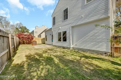 2106 Troon Court Wilmington NC 28403