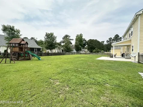 109 N Brig Drive Hampstead NC 28443