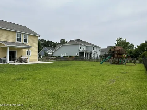 109 N Brig Drive Hampstead NC 28443