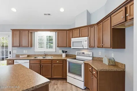 187 Tylers Cove Way Winnabow NC 28479