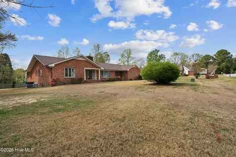 4318 Country Club Drive N Wilson NC 27896