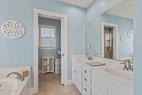 2009 Emerald Drive Emerald Isle NC 28594