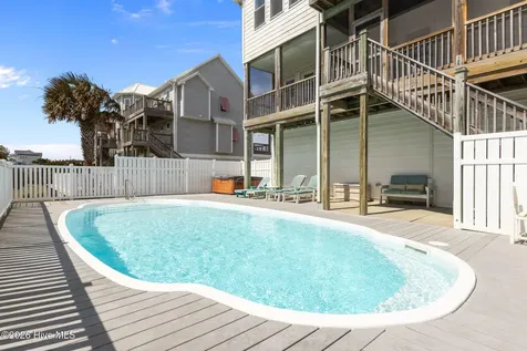 2009 Emerald Drive Emerald Isle NC 28594