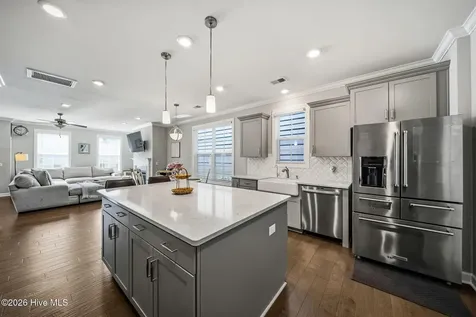7163 Maple Leaf Drive Wilmington NC 28411