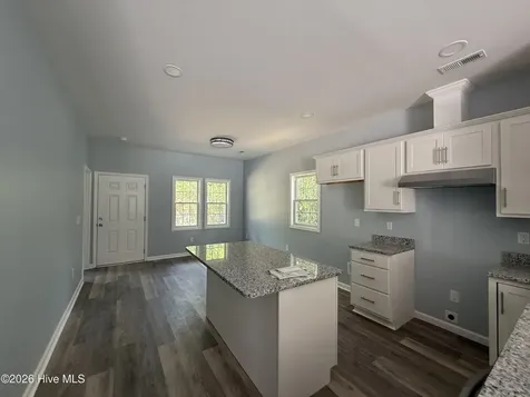 214 Pearl Street Clinton NC 28328