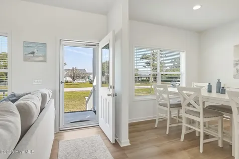204 Nelson Street Harkers Island NC 28531
