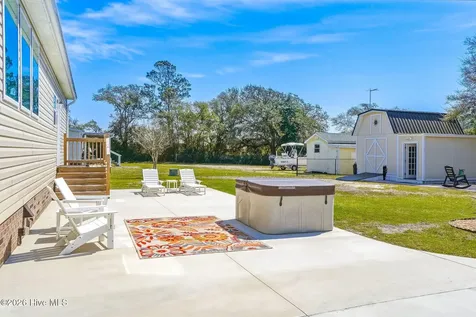 204 Nelson Street Harkers Island NC 28531