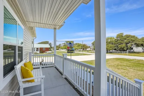 204 Nelson Street Harkers Island NC 28531