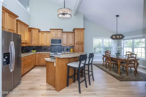 3125 Lakeside Commons Drive SE Southport NC 28461