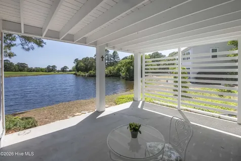 3125 Lakeside Commons Drive SE Southport NC 28461
