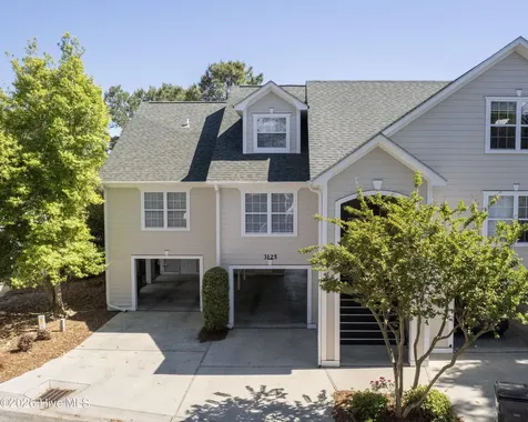 3125 Lakeside Commons Drive SE Southport NC 28461