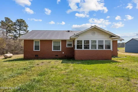 1739 Mcduffie Road Biscoe NC 27209