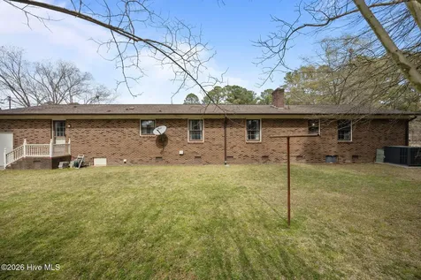 310 W 17th Street Scotland Neck NC 27874